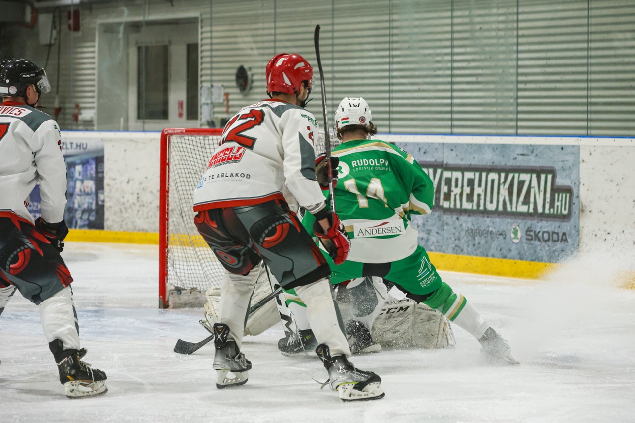A Worm Angels sem jelentett akadályt. – kép 6
