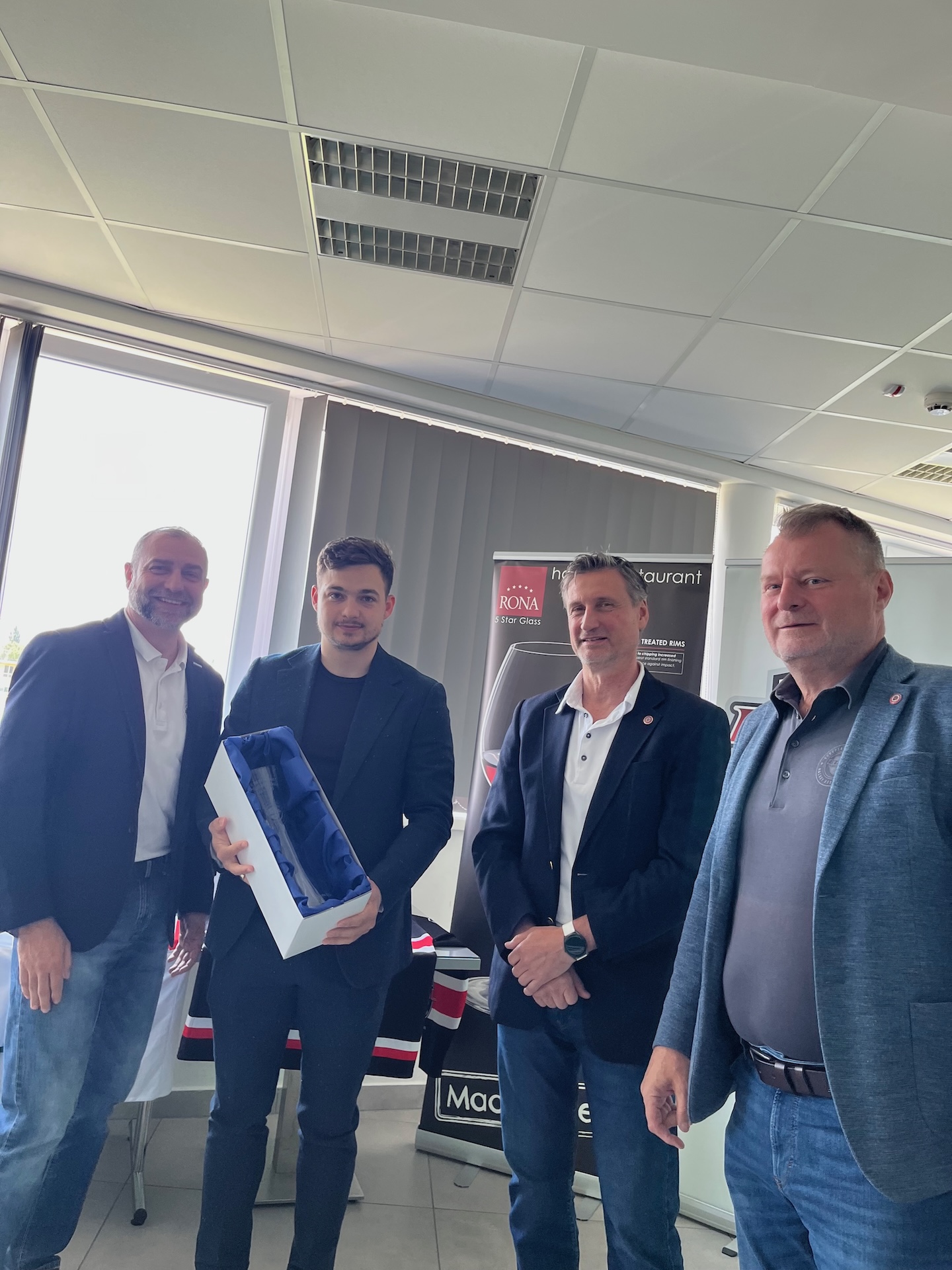 Triplázott az UNI GYŐR ETO HC az EUHA szezonzárón – kép 3